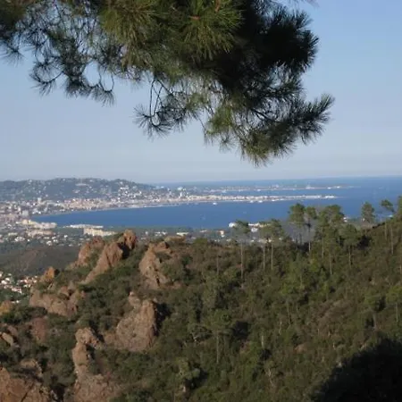 بيت للعطل Domaine Pansu Saint-Jean-de-l'Esterel